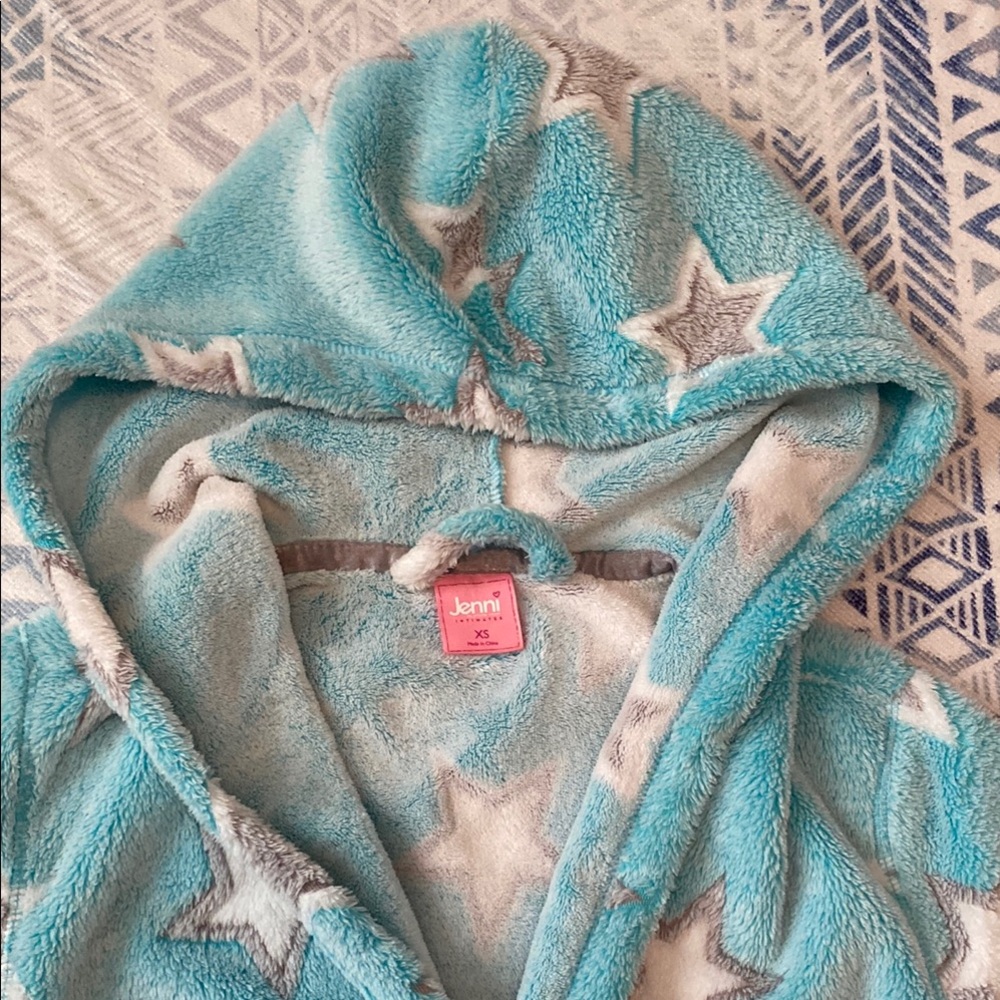 Jenni Plush Star Robe with Hood - Picture 4 of 7